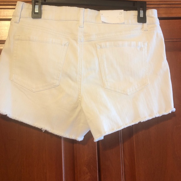 Jessica Simpson White Shorts Design Detail Size 29 NWT - Picture 8 of 10